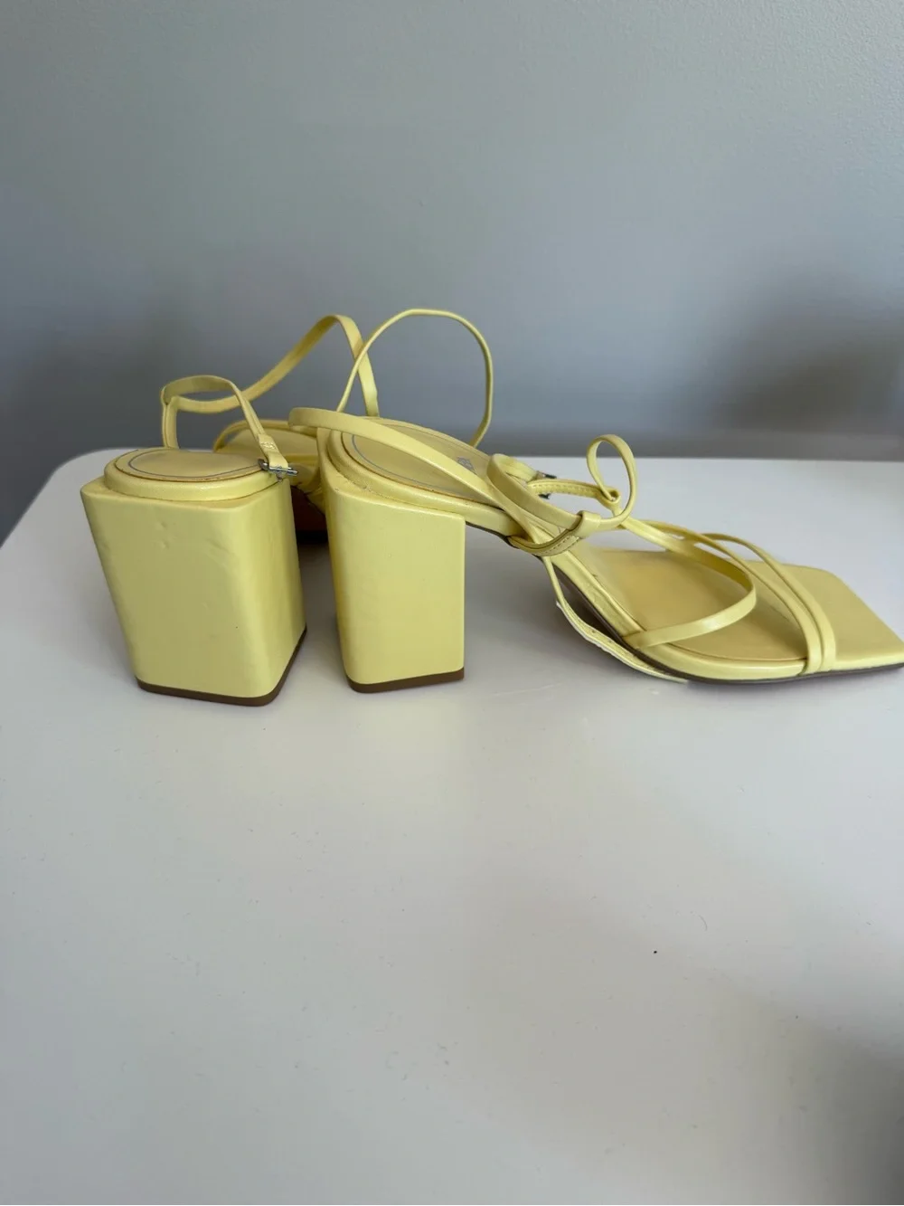 Zara Pale Yellow Strappy Square-Toe Block Heels - Picture 6 of 7